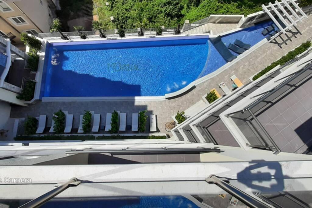 Modern Top Floor Sea View 3Br With Pools, Spa & Fitness Becici  Bagian luar foto