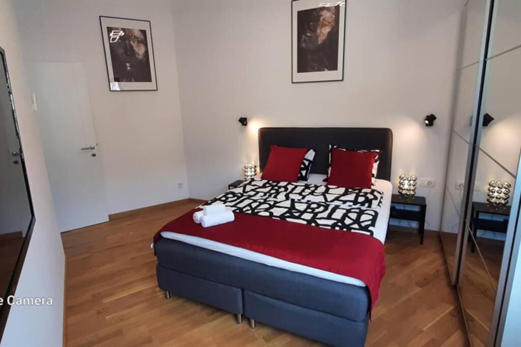 Modern Top Floor Sea View 3Br With Pools, Spa & Fitness Becici  Bagian luar foto