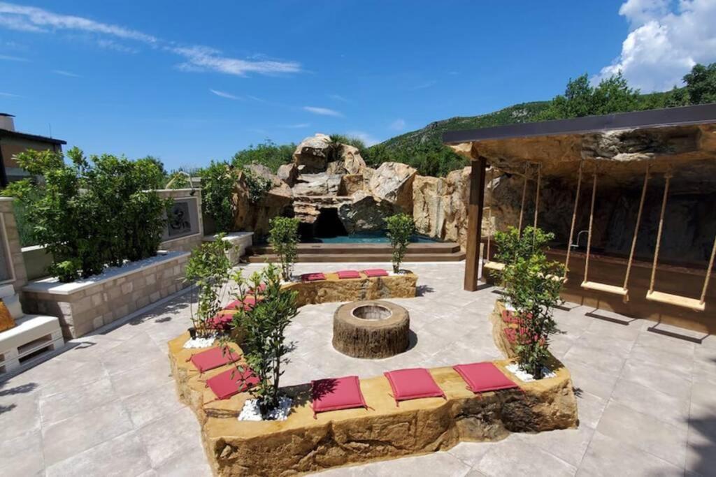 Modern Top Floor Sea View 3Br With Pools, Spa & Fitness Becici  Bagian luar foto