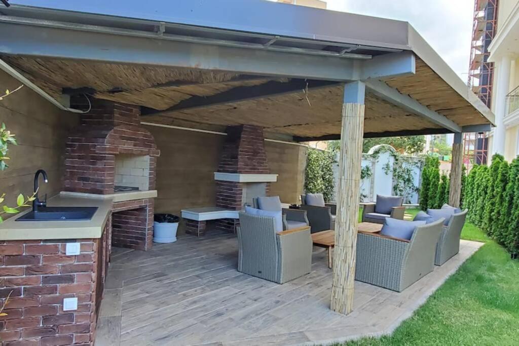 Modern Top Floor Sea View 3Br With Pools, Spa & Fitness Becici  Bagian luar foto