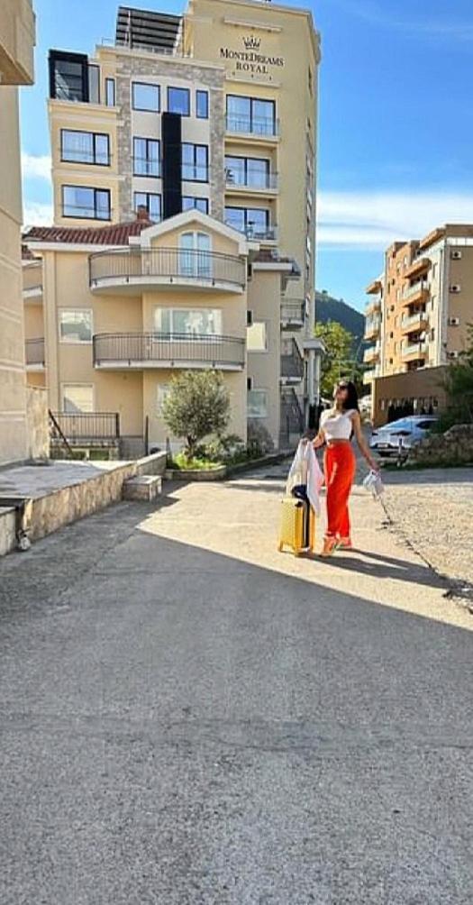 Modern Top Floor Sea View 3Br With Pools, Spa & Fitness Becici  Bagian luar foto