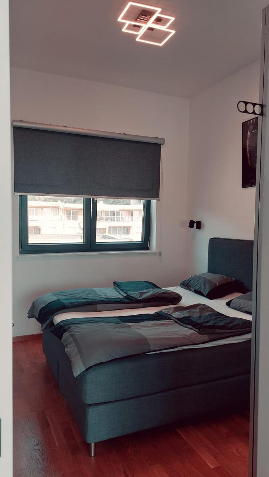 Modern Top Floor Sea View 3Br With Pools, Spa & Fitness Becici  Bagian luar foto