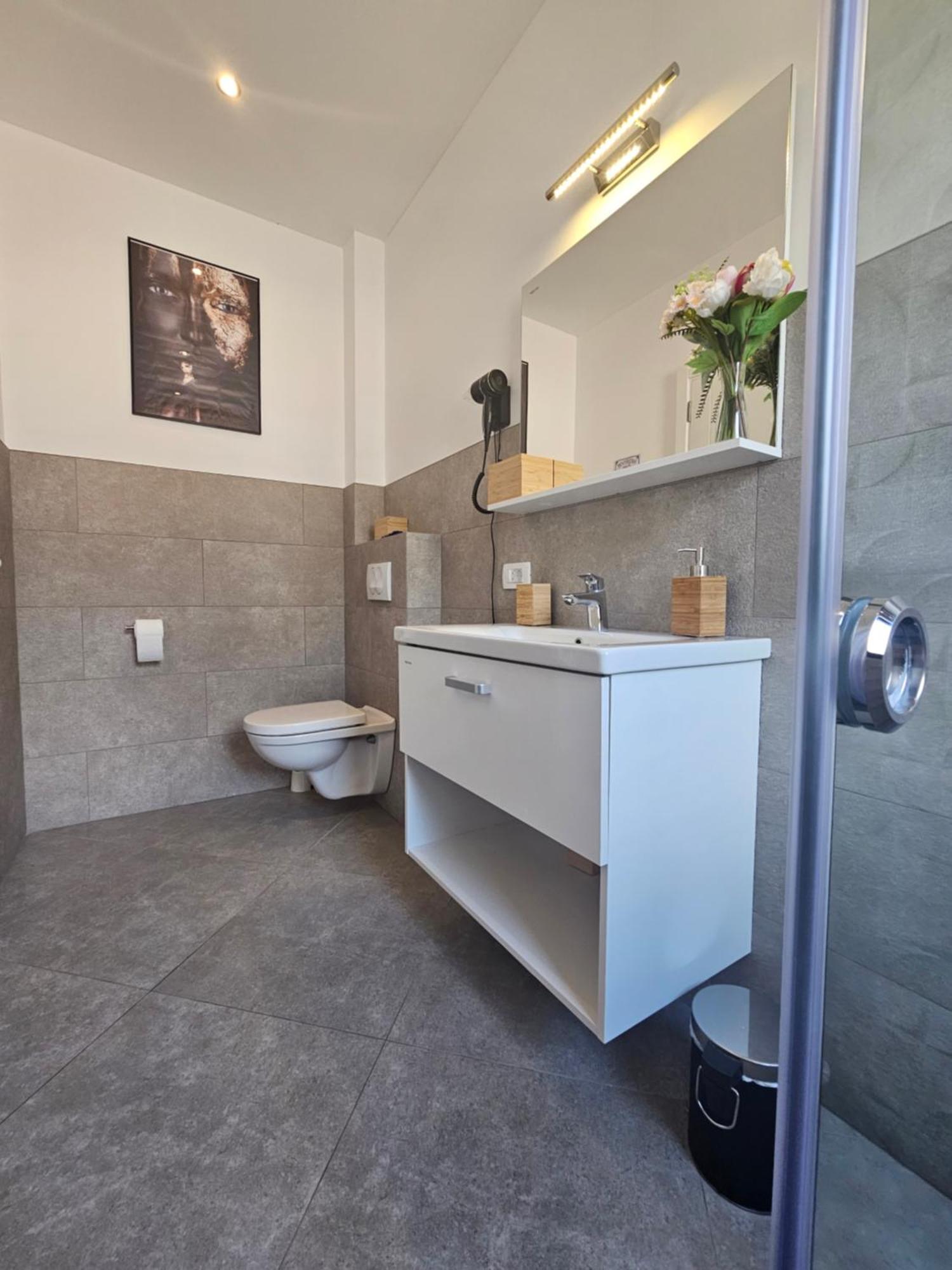 Modern Top Floor Sea View 3Br With Pools, Spa & Fitness Becici  Bagian luar foto