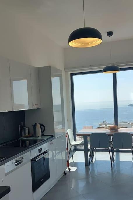 Modern Top Floor Sea View 3Br With Pools, Spa & Fitness Becici  Bagian luar foto