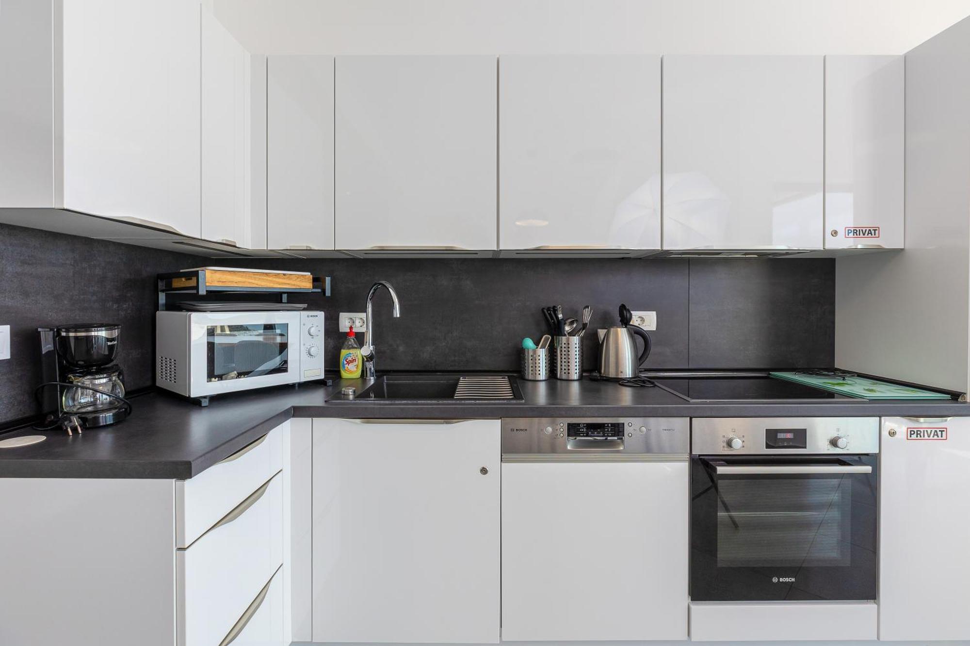 Modern Top Floor Sea View 3Br With Pools, Spa & Fitness Becici  Bagian luar foto