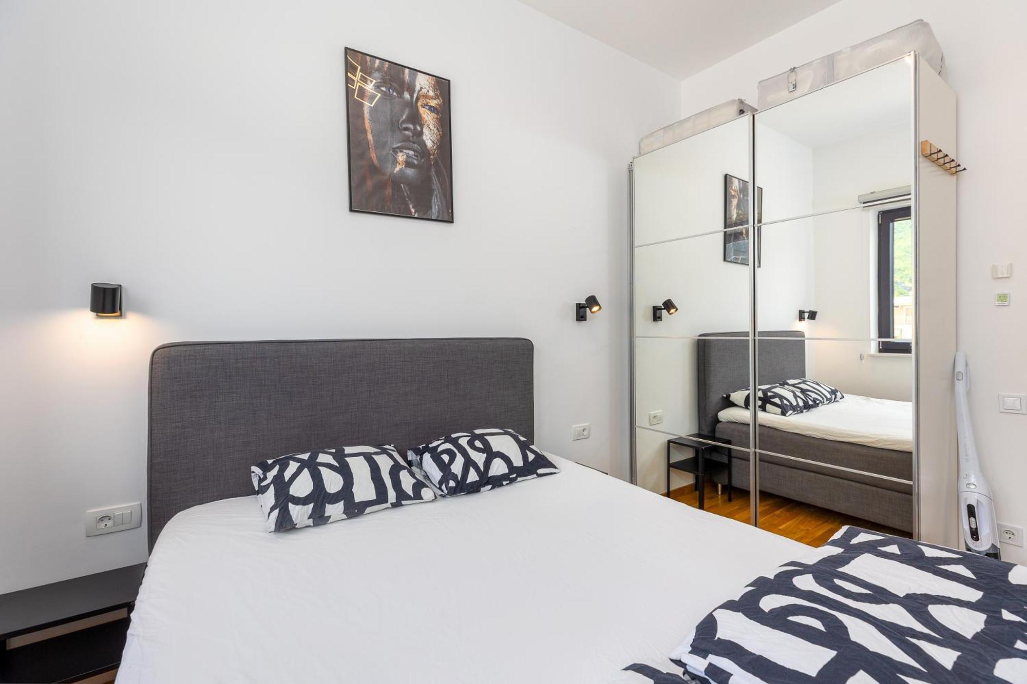 Modern Top Floor Sea View 3Br With Pools, Spa & Fitness Becici  Bagian luar foto